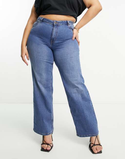 Pieces Curve Peggy high waisted wide leg jeans in medium blue | ASOS