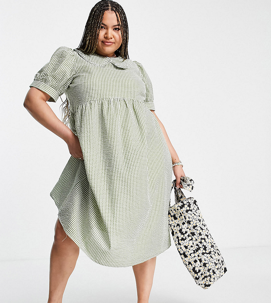 Pieces Curve puff sleeve midi smock dress in green gingham-Multi