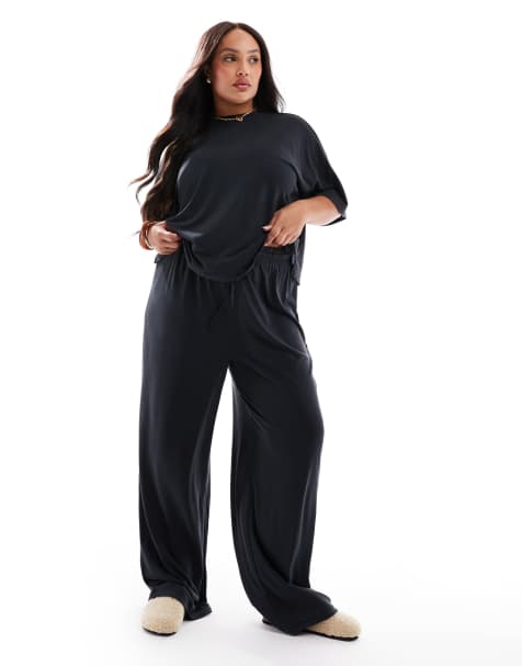 Pieces Curve slinky super soft boxy t-shirt and wide leg pants in black - view 1