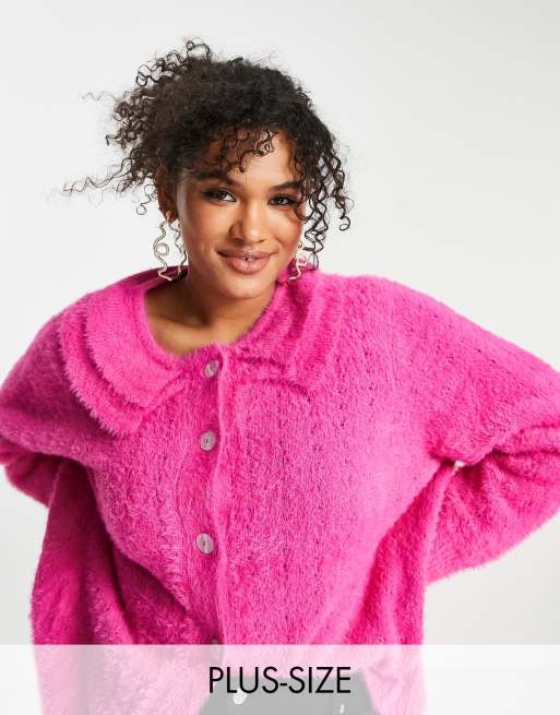 Pieces Curve - Strikket cardigan i klar pink med fluffy kravedetalje