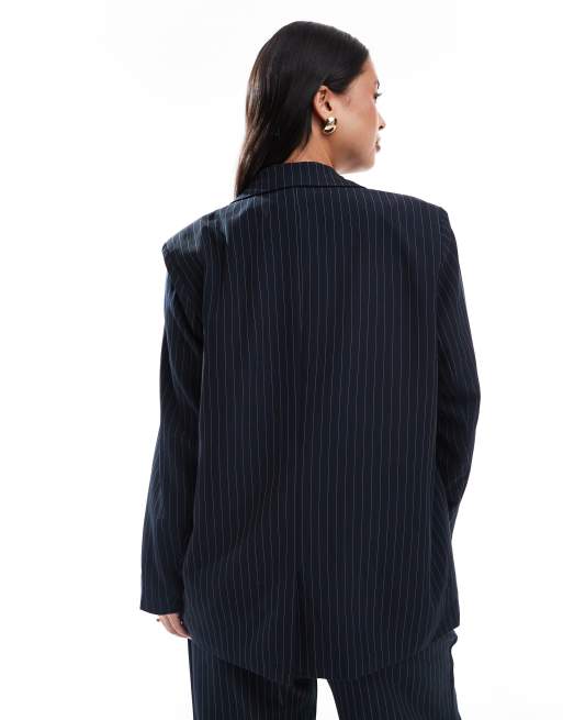 Pieces Curve tailored blazer co-ord in navy pinstripe, 4 of 4