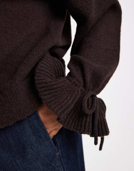 Pieces Curve tie cuff detail jumper in chocolate brown, 3 of 4