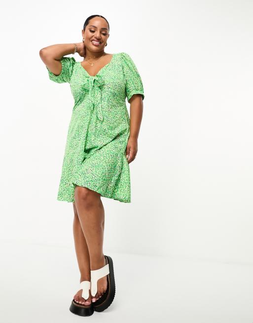 Forever 21 store green floral dress