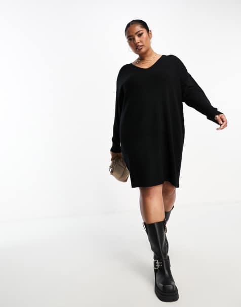 Pieces Curve v-neck mini jumper dress in black