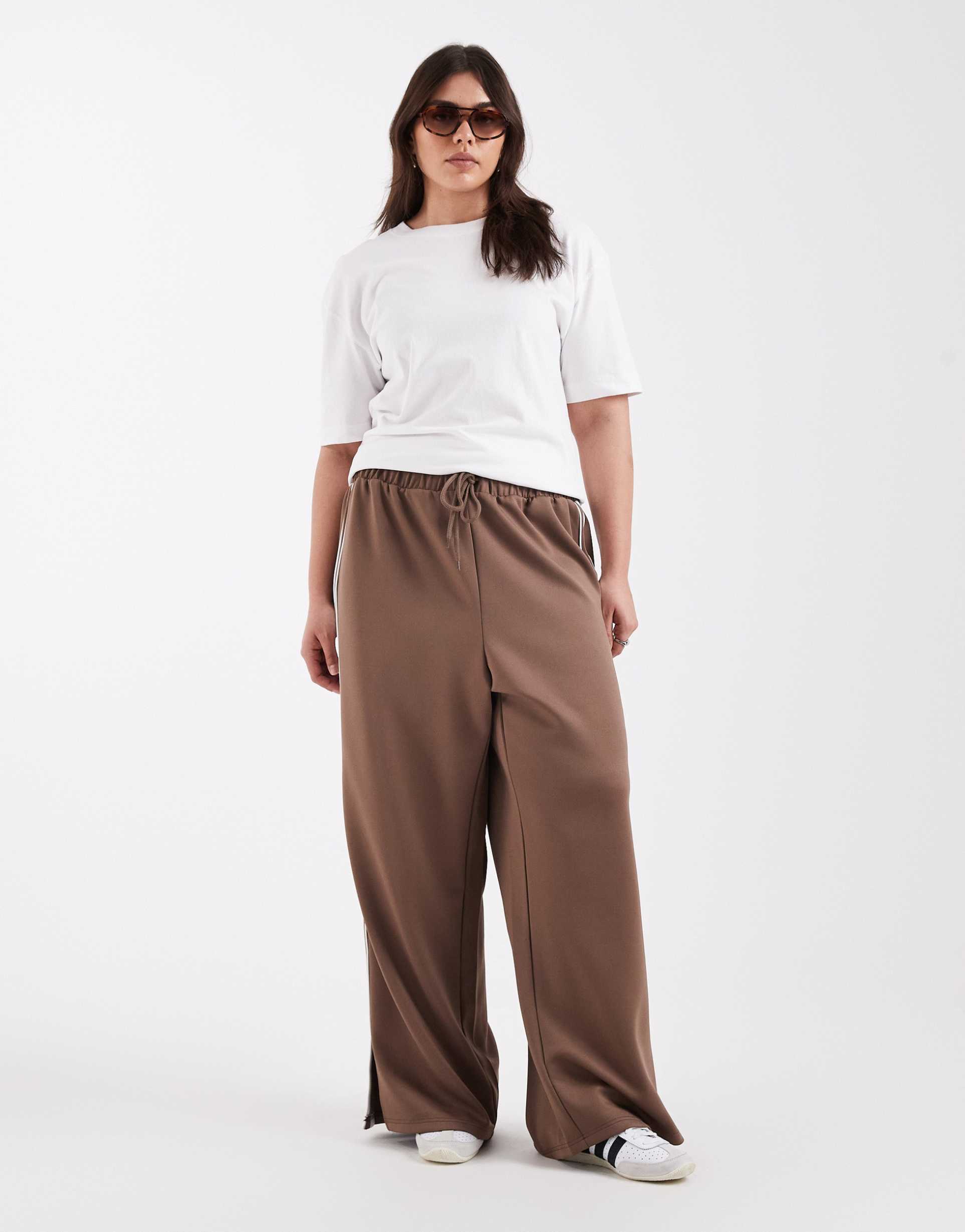pieces curve wide leg pants with side stripe in brown