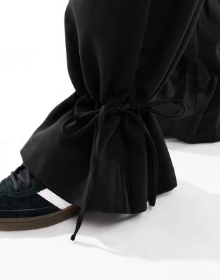 Pieces Plus Pieces Curve Wide Leg Tie Detail Pants In Black