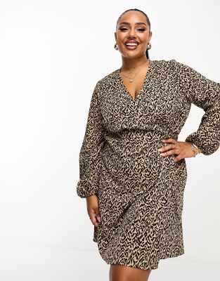 Pieces Curve wrap tie detail mini dress in leopard print ASOS