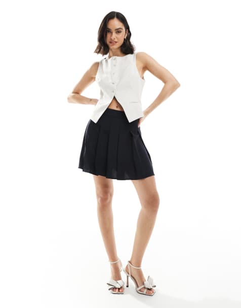 Pieces pleated mini skirt in black