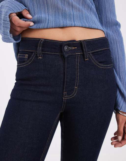 Pieces Daisy high waist skinny jeans in dark indigo blue , 3 of 5
