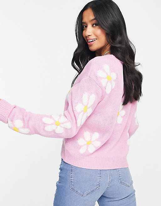 Jumpers & Cardigans Pieces daisy print jumper in pink 