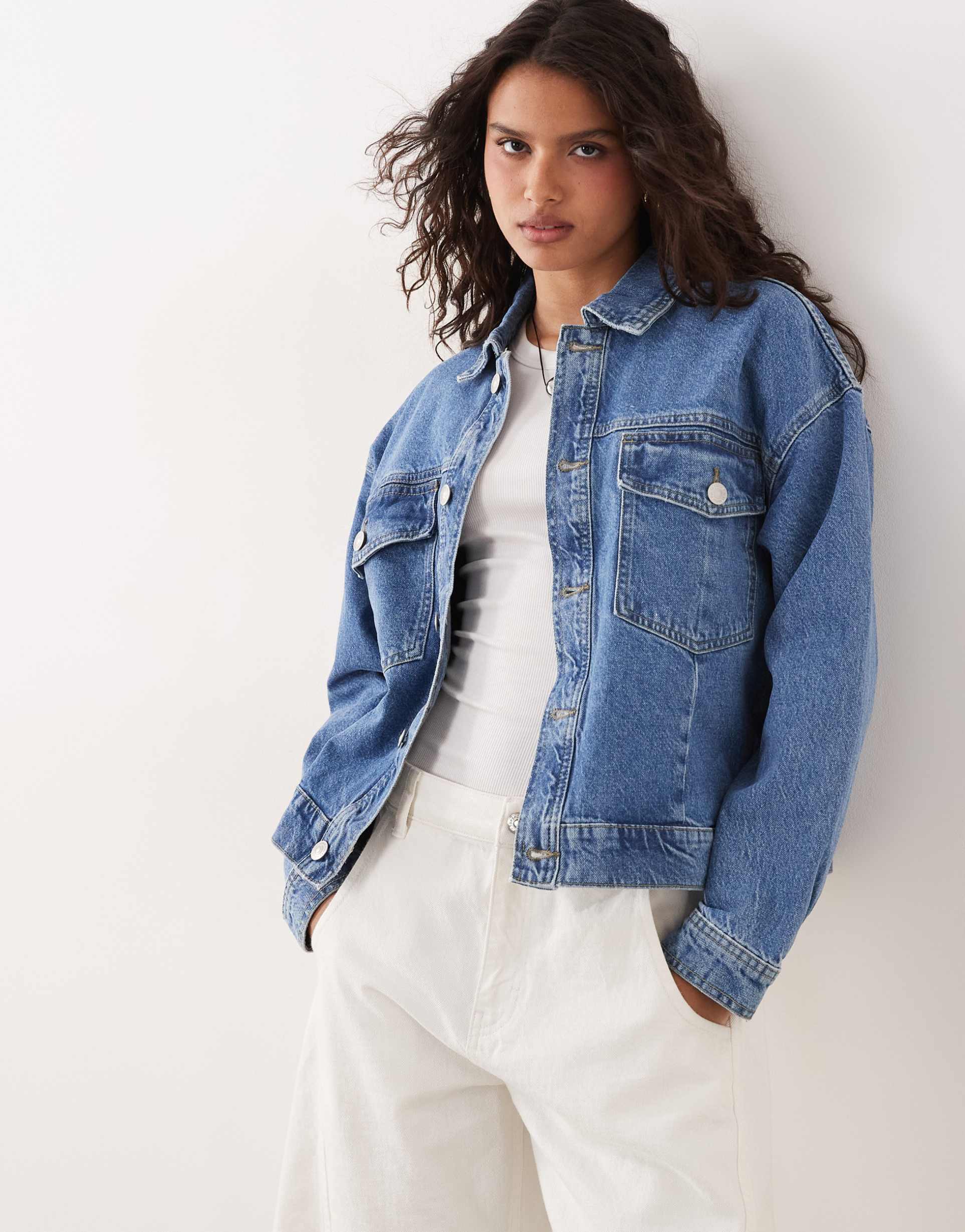 pieces denim jacket in medium blue denim