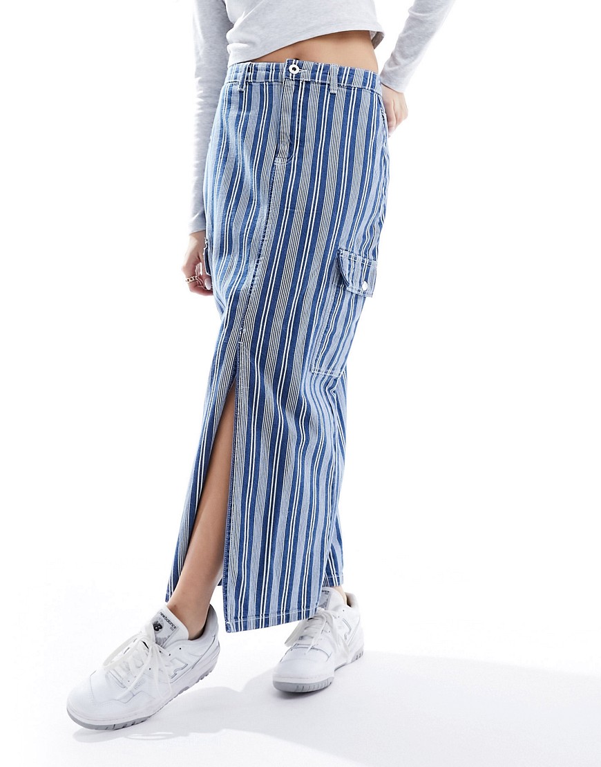 Pieces denim maxi skirt with cargo pockets in blue stripe