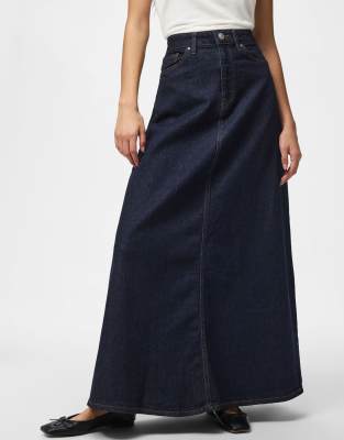 Denim 4