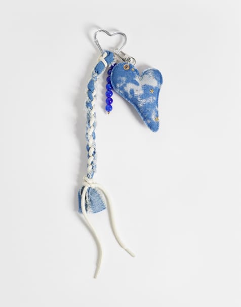 PIECES – Denim-Taschenanhänger mit Batikmuster in Blau und Weiß - view 1