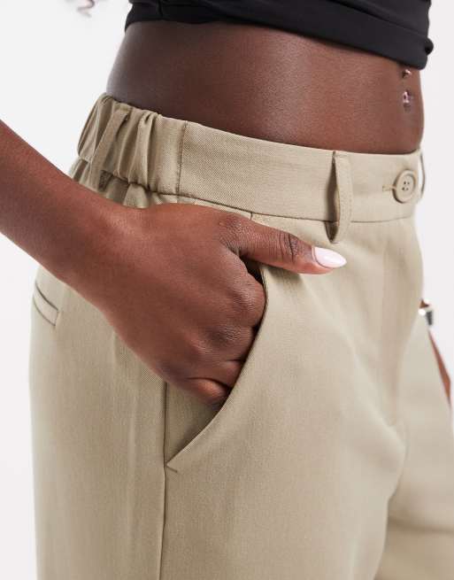 Pieces – Elegante Hose in blassem Khakigrün mit hohem Bund und weitem Bein, 4 von 5