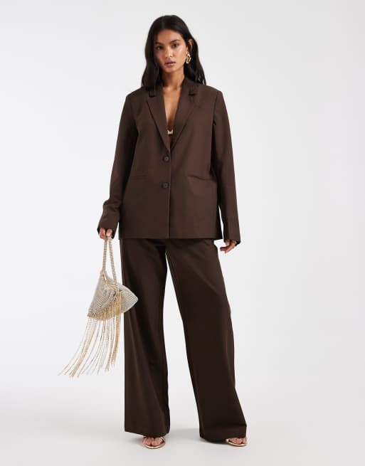 PIECES – Set in Schokobraun, bestehend aus elegantem Oversize-Blazer und Hose mit weitem Bein und Taillenschnürung, 3 von 3