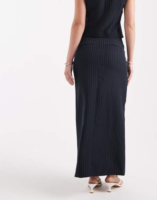 Pieces - Elegante maxirok in marineblauw met krijtstreep, deel van co-ord set, 2 van 5