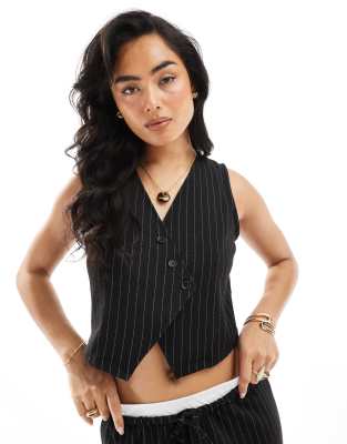 Pieces - Elegante Weste in Schwarz mit asymmetrischer Knopfleiste und Nadelstreifen, Kombiteil