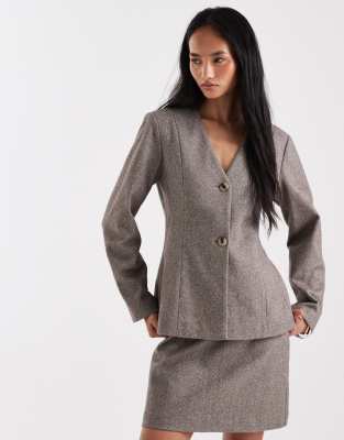 Pieces - Eleganter, tailliert geschnittener Blazer in Hellbraun mit Struktur, Kombiteil-Neutral