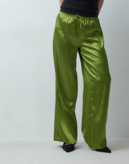 Pieces ensemble pantalon large en satin vert mousse, 2 de 5