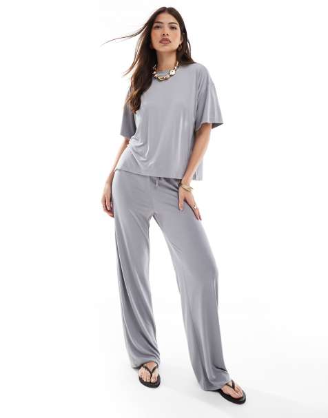 Pieces - Ensemble ultra doux avec pantalon ample et t-shirt coupe carrée - Gris - view 1