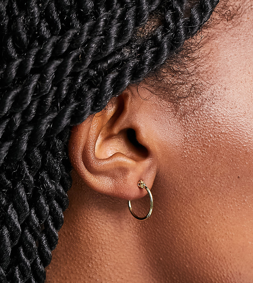 Exclusive 18K plated small hoops in gold