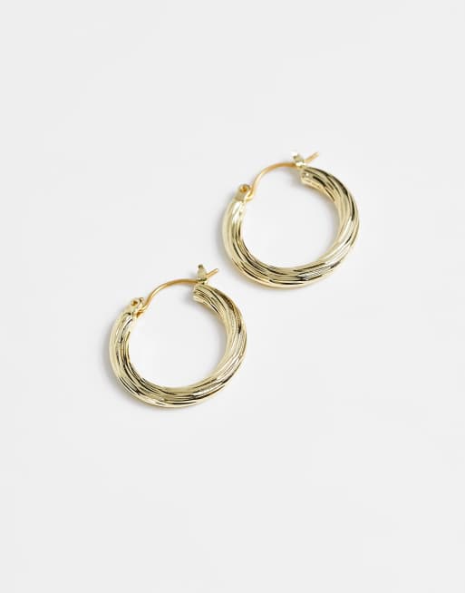 Pieces exclusive 18k plated vintage medium hoops in gold, 3 of 4