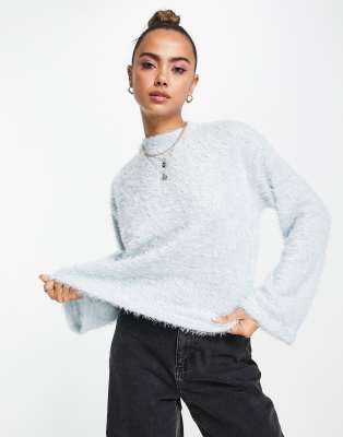 Light blue fluffy outlet jumper