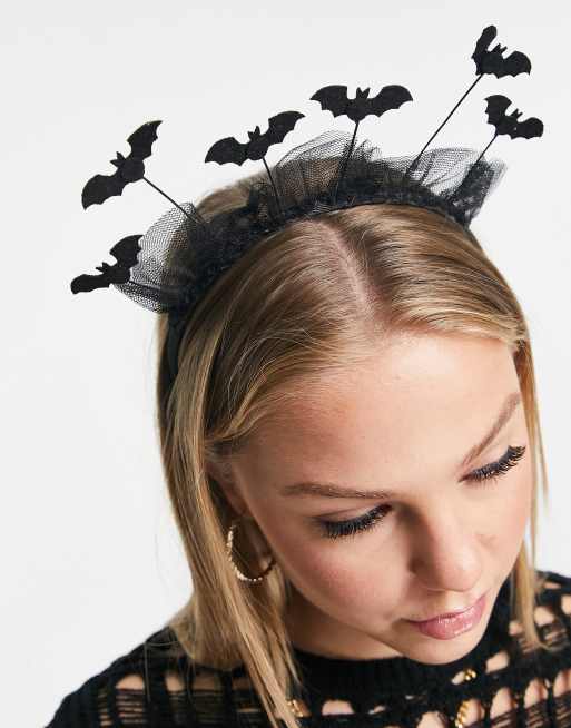 Pieces exclusive Halloween bat headband in black, 3 of 4