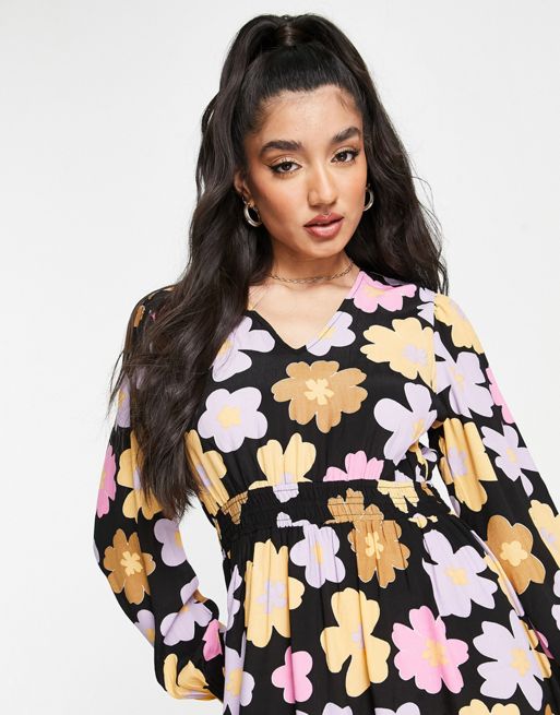 Pieces exclusive v neck smock dress in pink 70s floral | ASOS