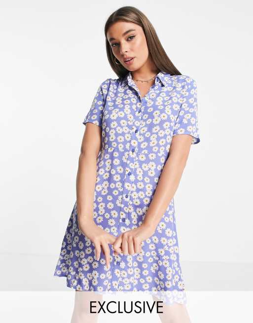 Pieces – Exklusives Mini-Hemdkleid mit Blümchenmuster in Blau