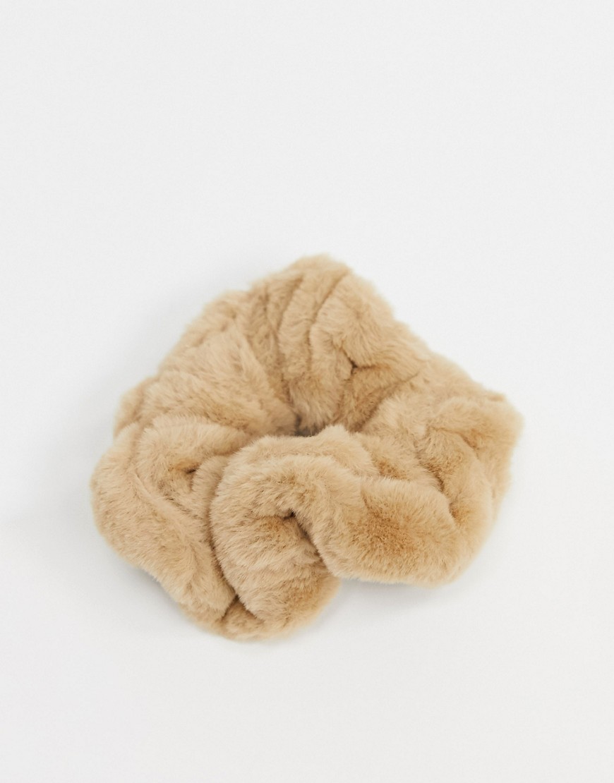 Pieces faux fur oversized scrunchie in camel-Beige