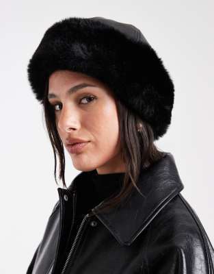 Pieces Faux Leather Winter Hat With Fur Trim In Black
