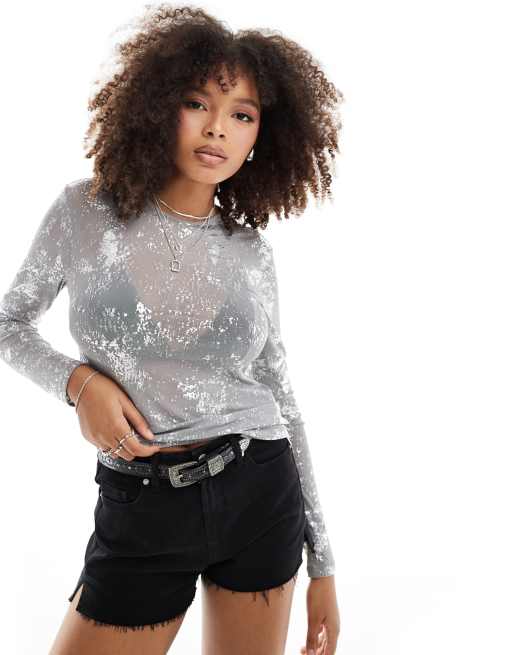 Pieces - Festival - Doorschijnende metallic top met lange mouwen in zilver