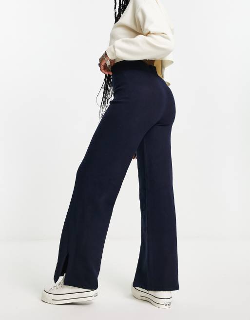 Pieces flared knitted pants in navy (part of a set)