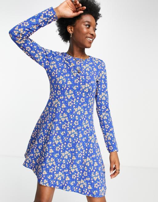 Pieces - Flora - Vestito skater corto a maniche lunghe blu marino intenso con stampa a fiori