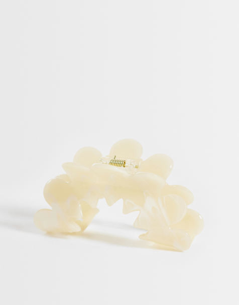 Pieces floral hair claw clip in pale yellow - view 1