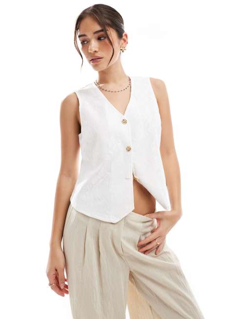 Pieces floral jacquard vest in white, 3 of 4