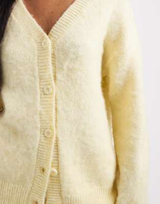 Pieces Fluffy Knit V-neck Slouchy Cardigan In Yellow