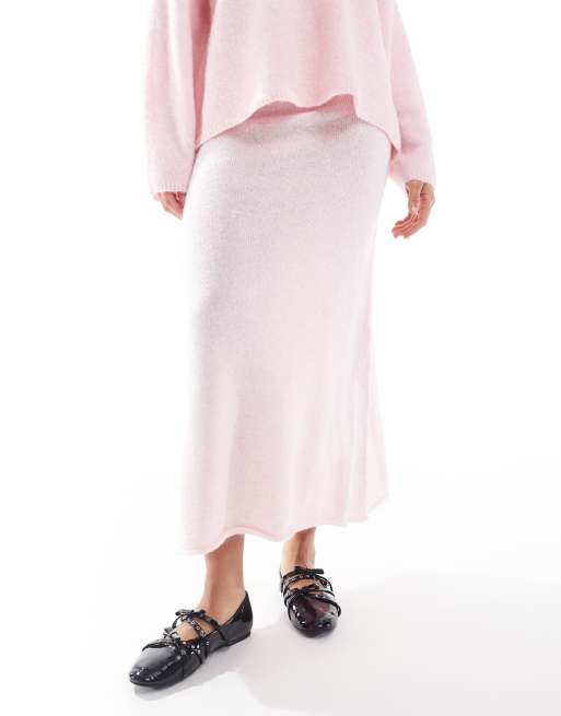 Pieces fluffy knitted maxi skirt co-ord in pink