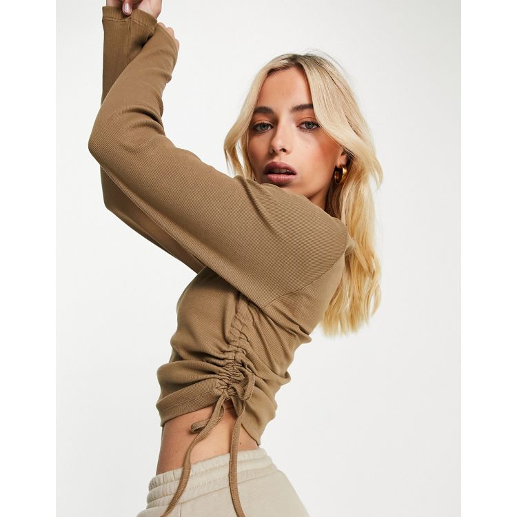 Pieces frida ruched side long sleeve jersey top in beige