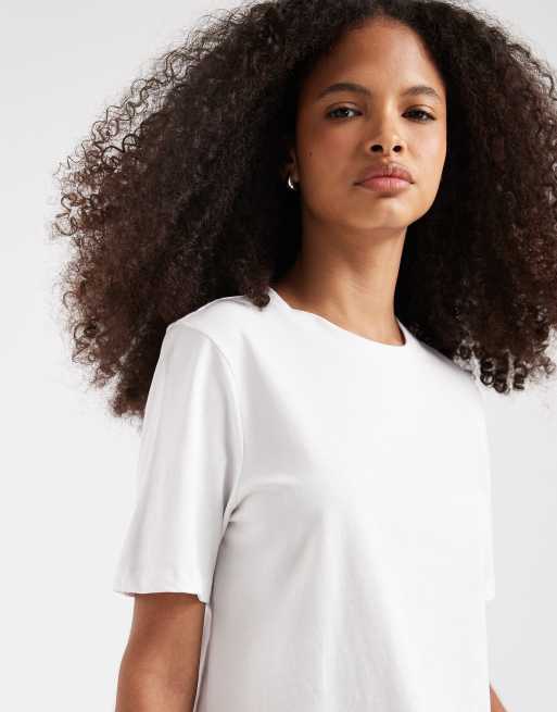 Pieces frill trim t-shirt in white, 2 of 4