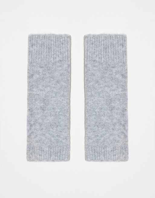 Pieces - Gebreide armwarmers in grijs