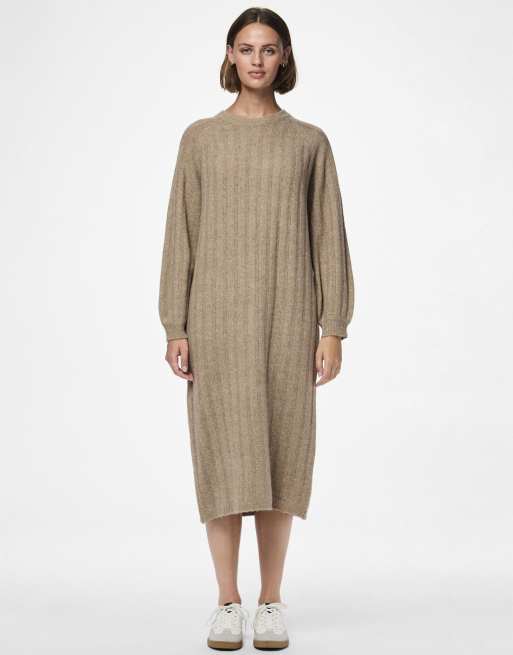 Pieces - Gebreide jurk in taupe