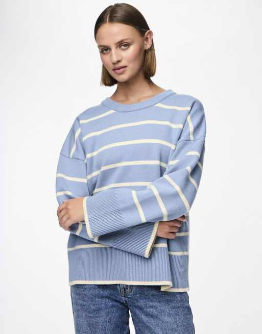 Pieces - Gebreide trui in vervaagde denim