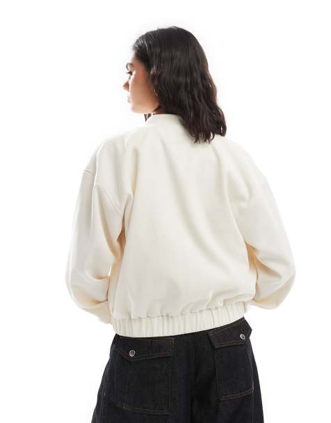 Pieces – Gefütterte Bomberjacke in Whisper-Weiß - view 2