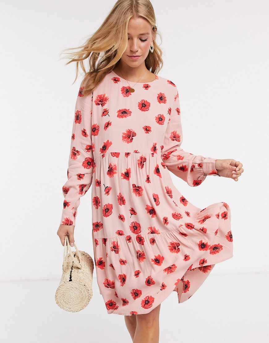 Pieces - Gelaagde aangerimpelde jurk met bloemenprint in roze en rood-Multi