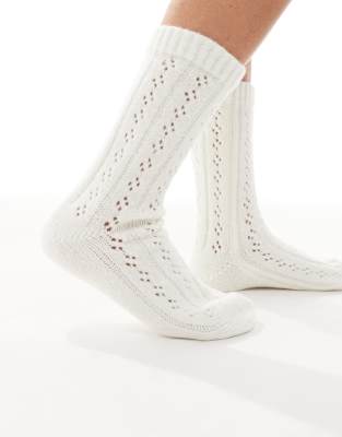 Pieces - Gemütliche Pointelle-Socken in Weiß