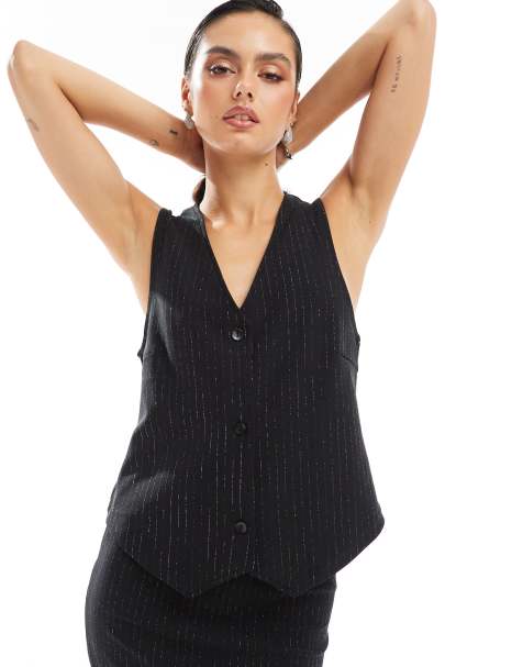 Pieces - Gilet de tailleur brillant d'ensemble à assortir avec fines rayures - Noir - view 1