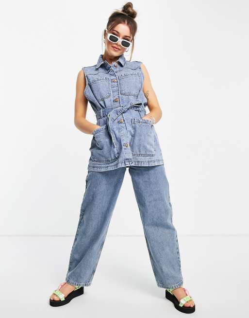 Pieces - Gilet in denim di misto cotone allacciato in vita blu - MBLUE